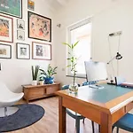 펜션 Domus: Modern Loft In The Center Of