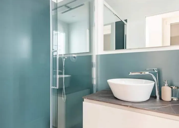Nyaraló Domus: Modern Loft In The Center Of Parma
